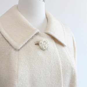 1960s Cream Boucle Knit Swing Coat Medium image 5