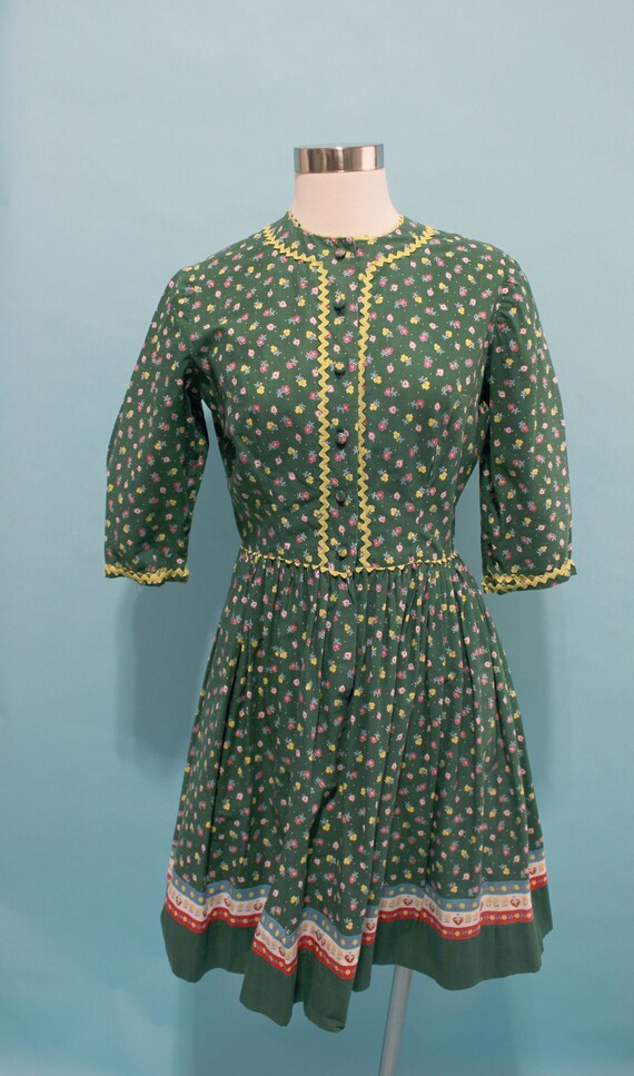 60’s Yellow Calico Cotton Day Dress main image 0