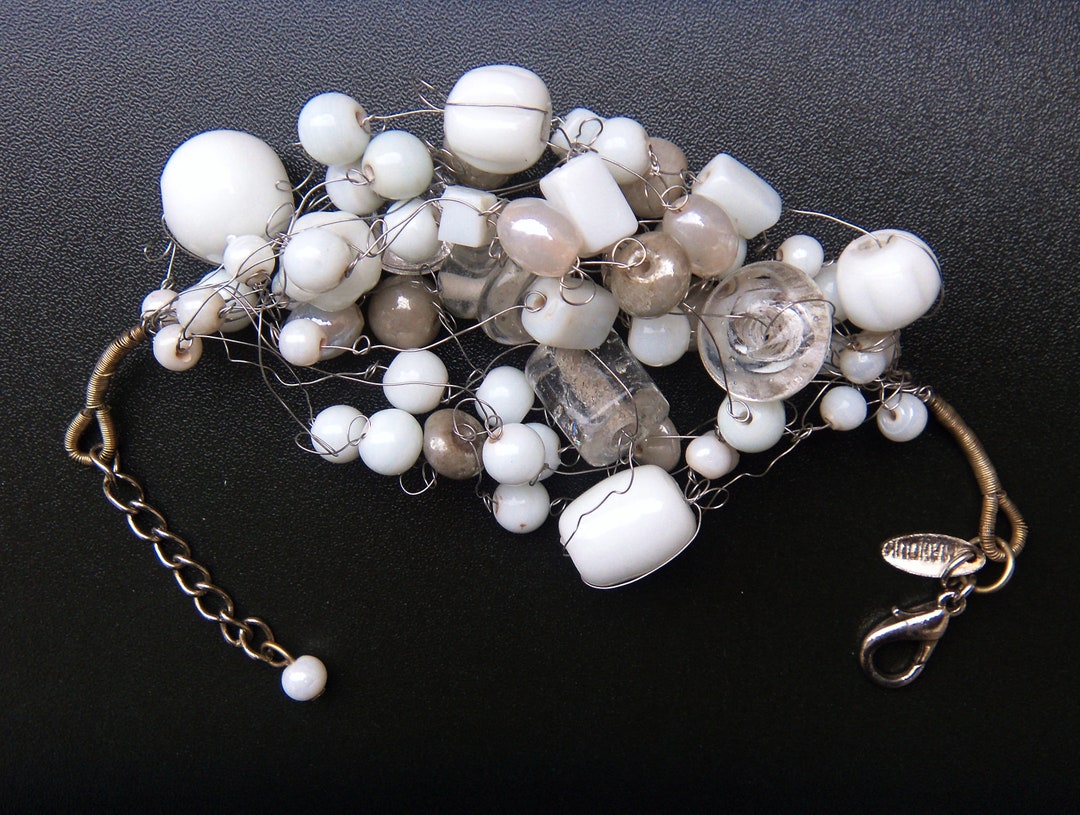 schakelaar terwijl Charmant MANOUK Kralen Armband Glas &Lucite Kralen Melkachtig en - Etsy Nederland schakelaar terwijl Charmant MANOUK Kralen Armband Glas &Lucite Kralen Melkachtig en - Etsy Nederland