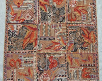 Foulard Vintage FISBA STOFFELS 100% Soie - Dimensions 82x87 Cm - Rose - Occasion Très Bon état