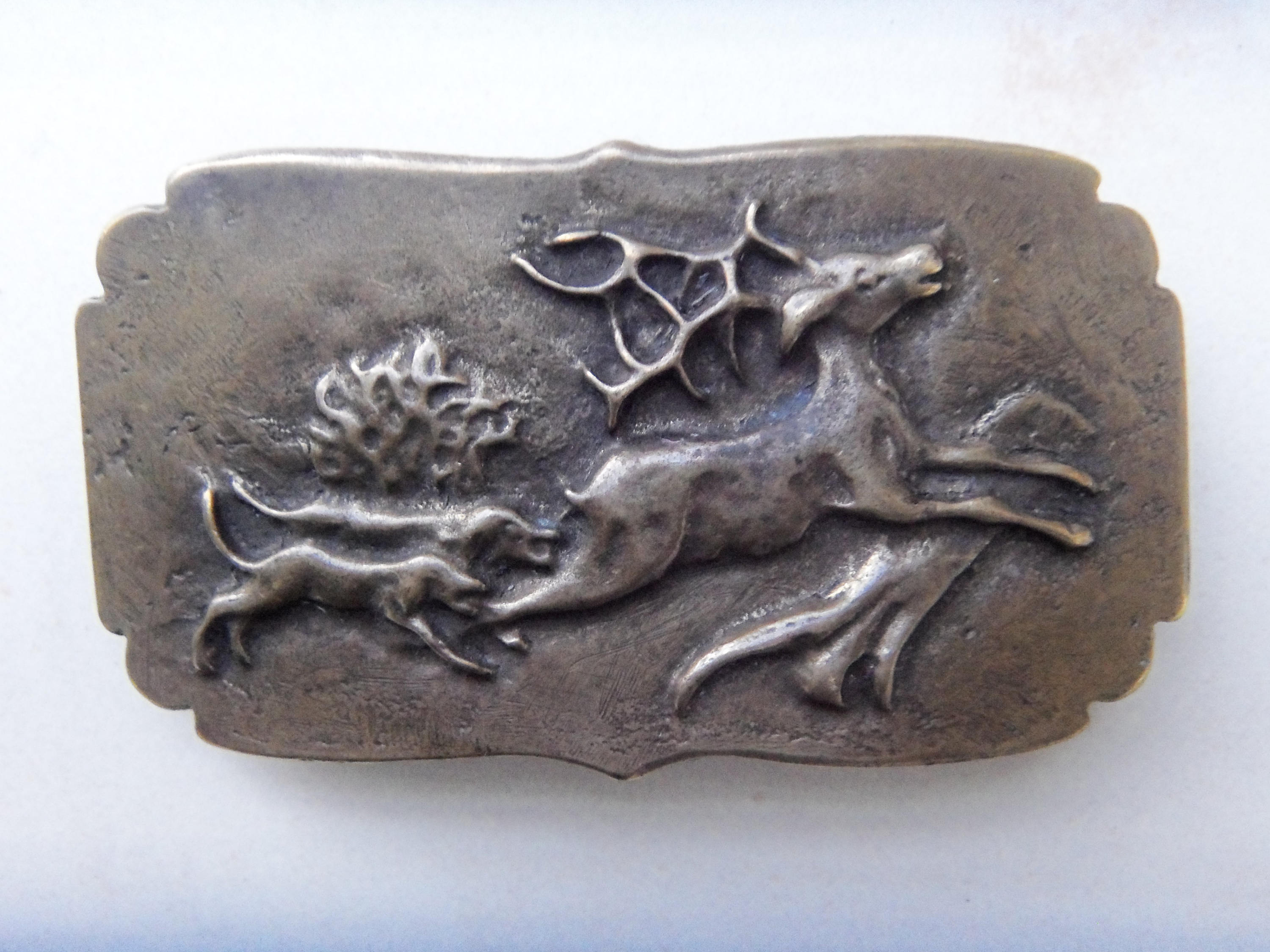 Deer Scenery rifles crossed Belt Buckle Antique silver BG Whitetail hunting USA 