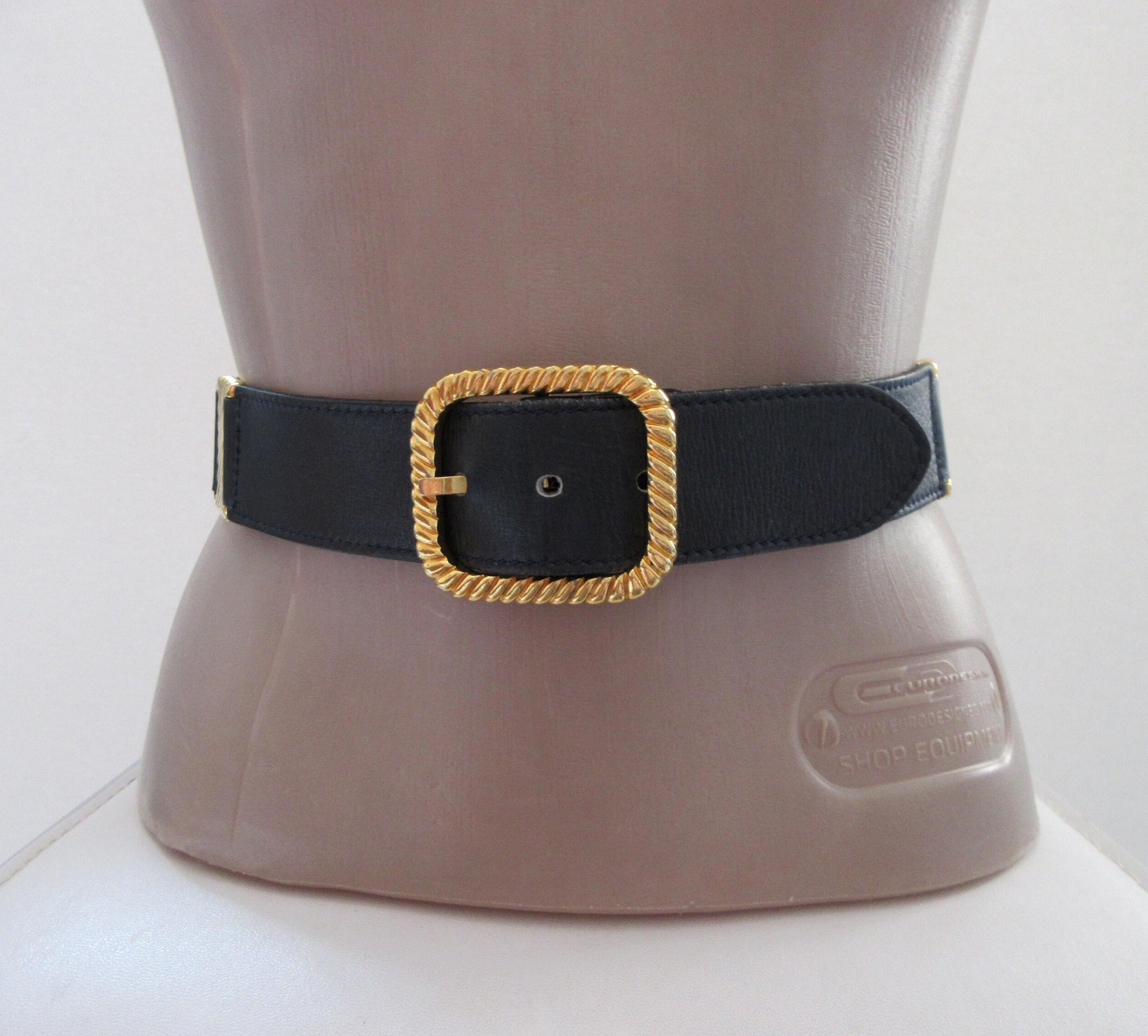 1980s SEPCOEUR French Belt, Linked Black Leather & Gold  display picture 2