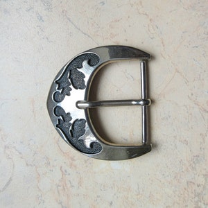 1990s Vintage GUTOS Silvery Buckle Floral French Belt Buckle Cropped Leaves Design Modele Depose