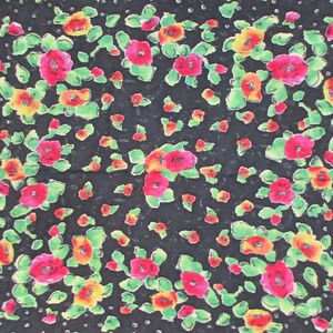 Foulard Carré Emanuel Ungaro – Pois Noir, Blanc Et Rose – Polyester, Bandana