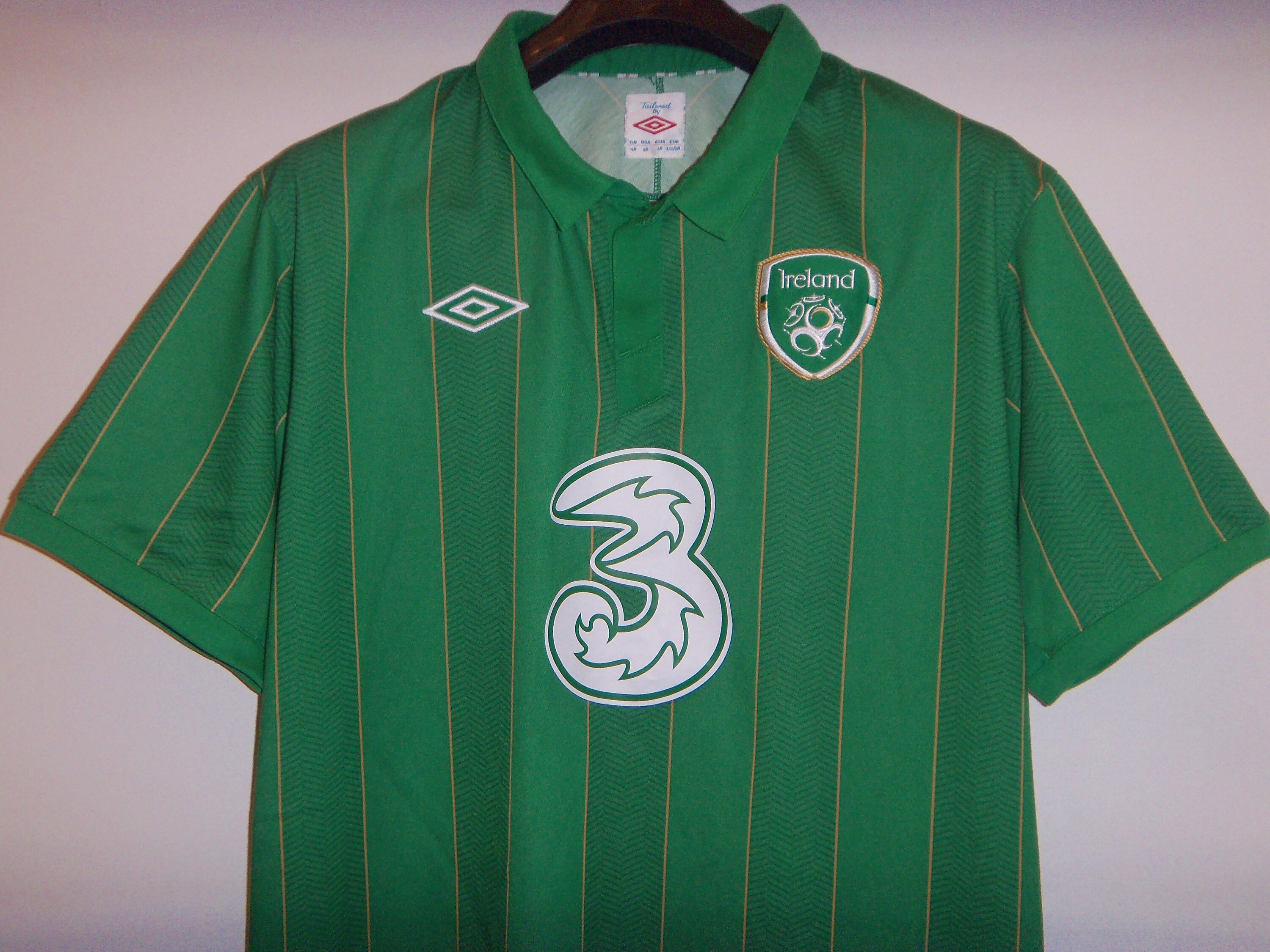 Umbro clearance ireland jersey