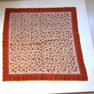Vintage 1970s Mary Quant Floral Schal, extrafeines Polyester
