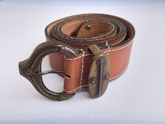 Vintage USMECO Paris Tan Color Leather Belt: Ciron Model  display picture 3