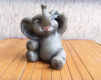 Heissner Squeak Elephant Toy: Vintage West German Collectible