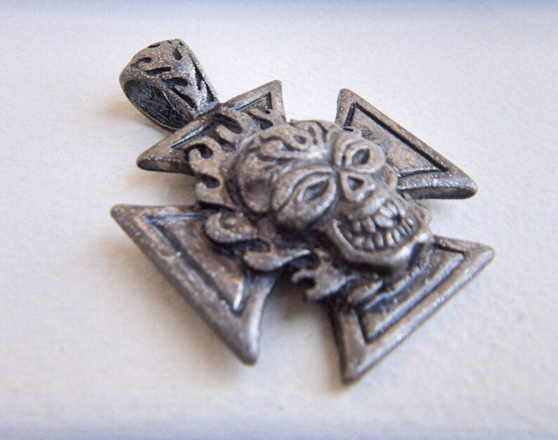 Bikers Pewter Pendant Iron Cross & Flaming Skull Charm Etsy