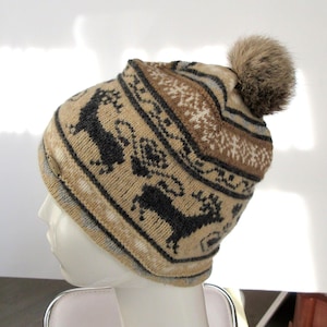Vintage Geisswein Lambswool Ski Hat: Austrian Folk Knit with Fur Pompom (M)