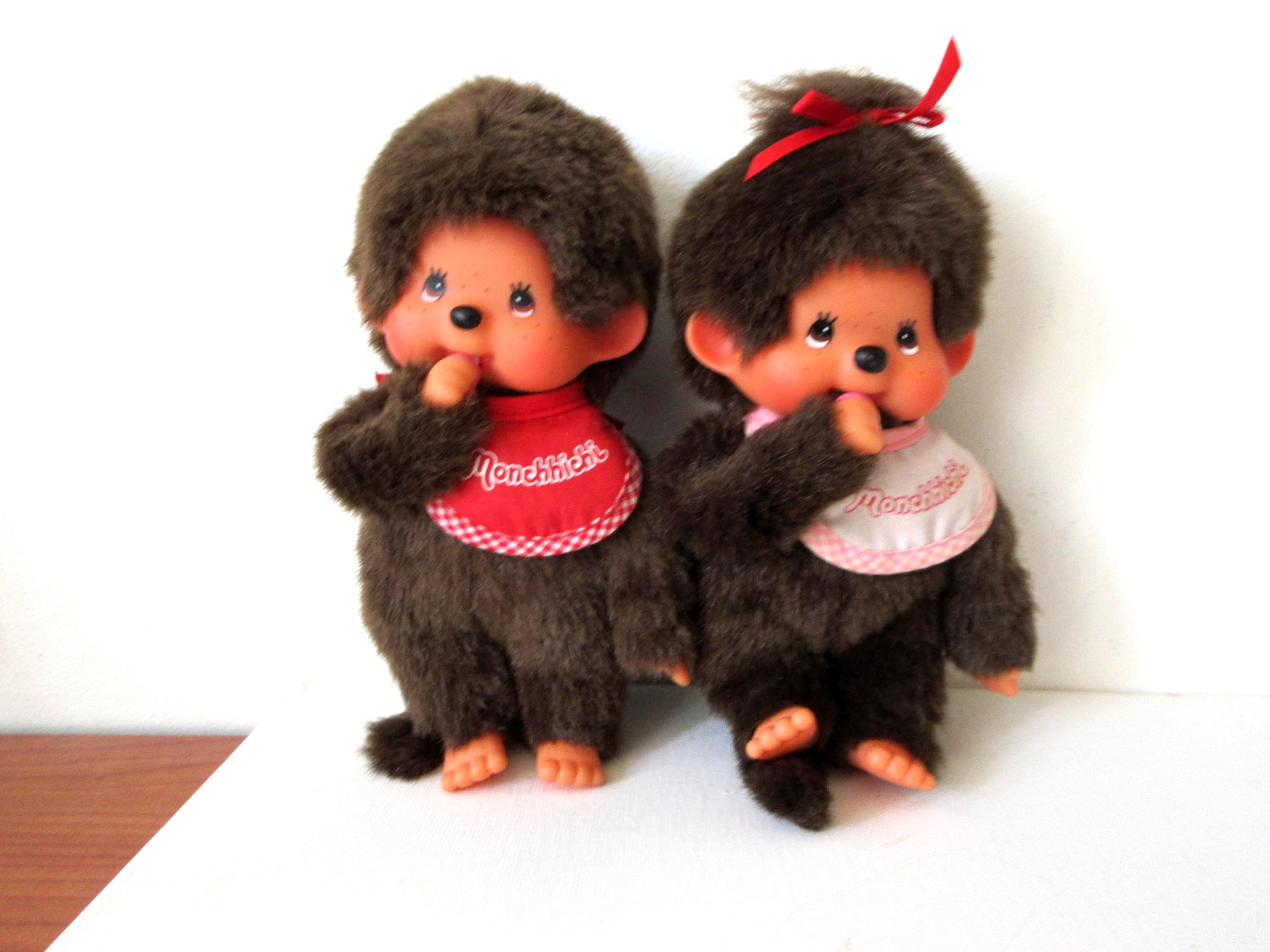 骨董品 人形 mocah mon cher poupee Vintage 1980s Monchhichi Doll Pair: Sekiguchi Girl & Boy With Bibs