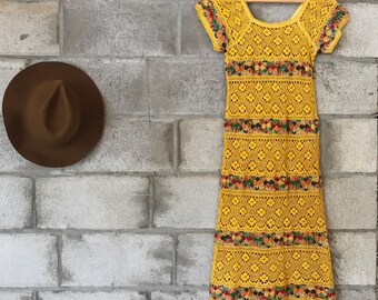 Vintage 1970s mexican embroidered crochet lace dress