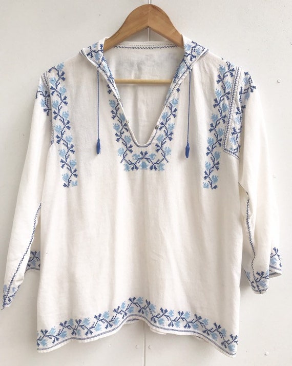 Romanian folk embroidered cotton blouse
