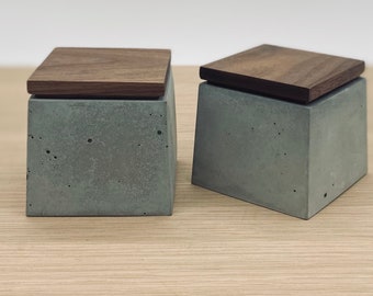 Concrete and walnut lid square box