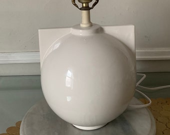 Retro Medium White Ceramic Space Aged Gum Ball Lamp No Shade