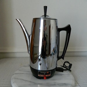 Westinghouse Electric Percolator Coffee Pot 12 Cup Model PE552 WORKS!
