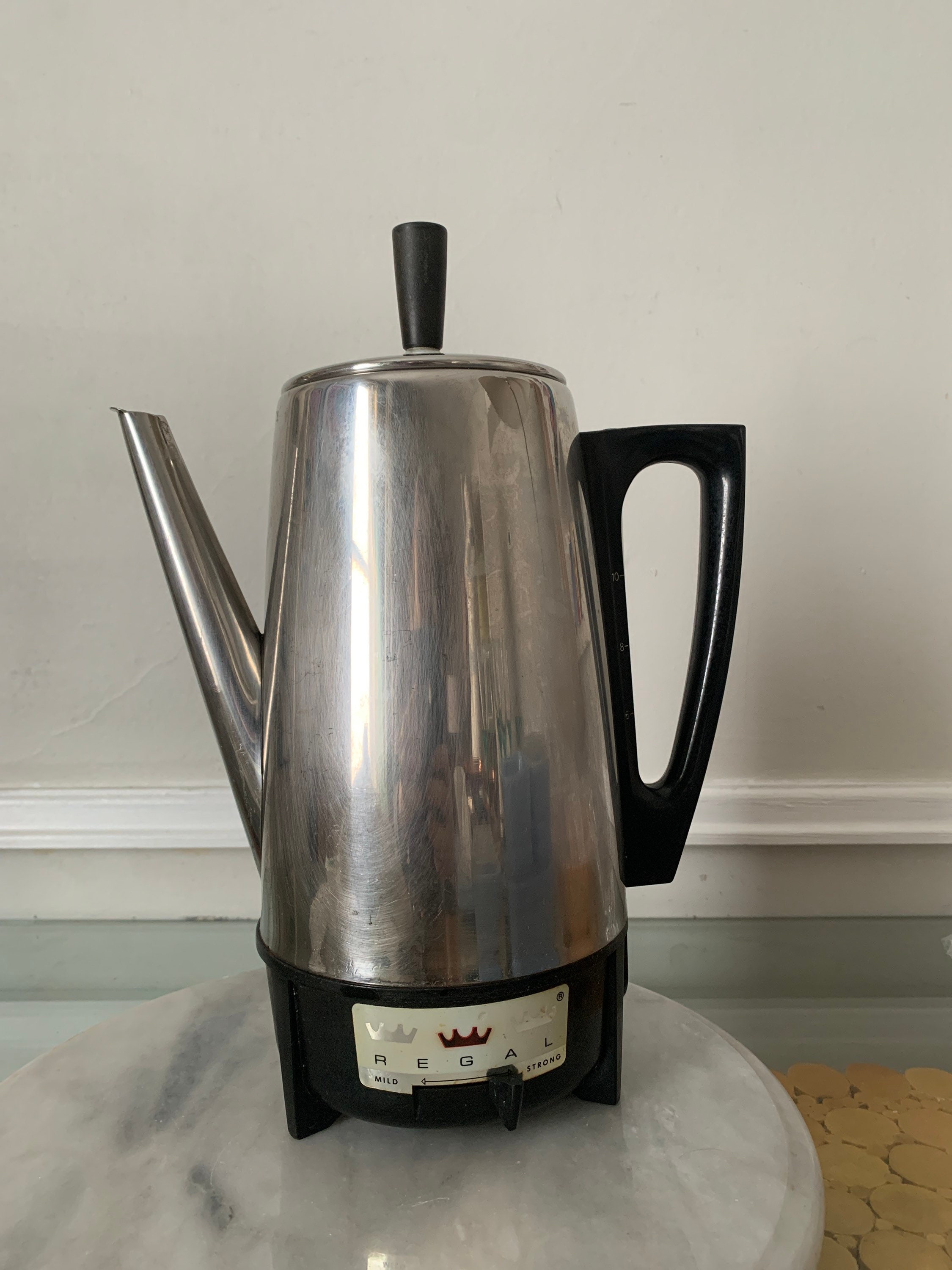 Regal Ware 1330 Atomic Bullet Rocket 30 Cup Coffee Electric Percolator  preowned