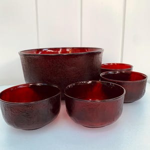ヴィンテージ アルコロック シエラ テクスチャード ルビーレッド