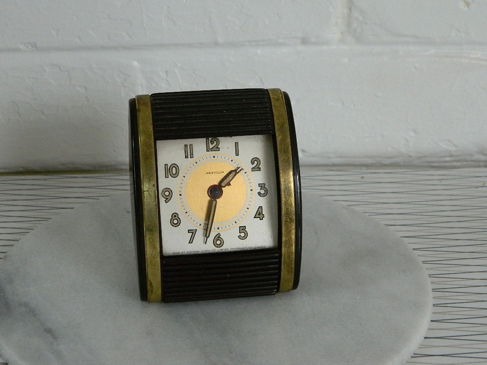 portable alarm clock