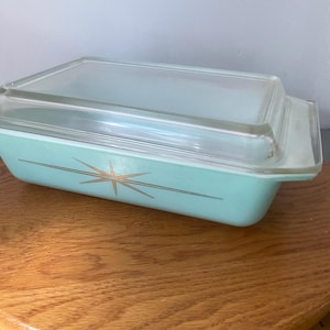 Vintage Rare Turquoise Pyrex Atomic Starburst Casserole Dish With