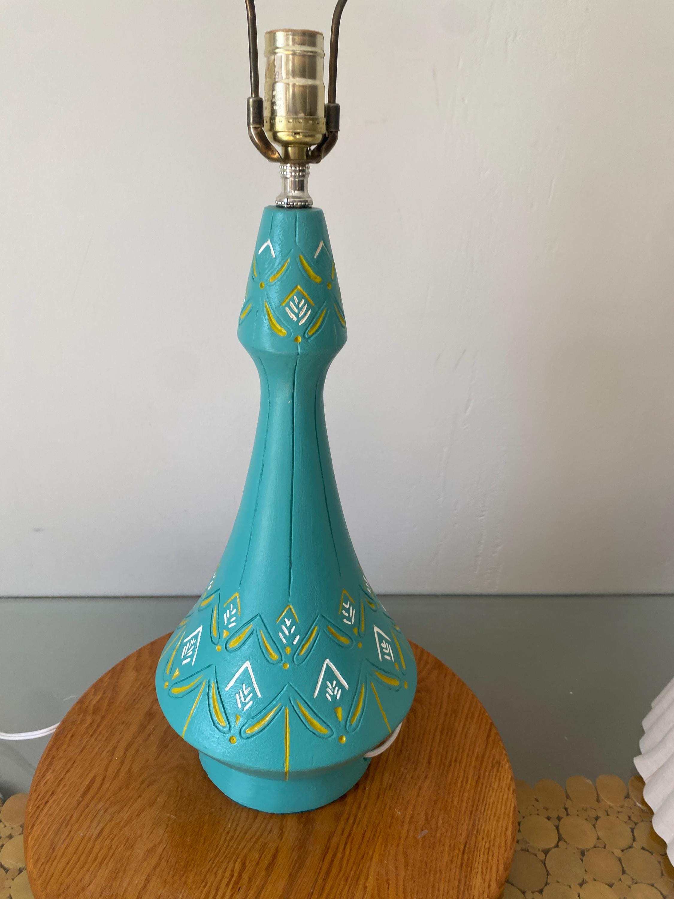 MCM 和風ランプ コンパクト Tall MCM Blue Yellow and White Chalkware Table Lamp No Shade - Etsy