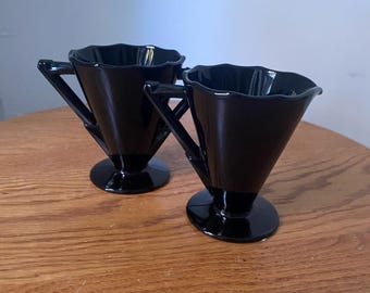 Vintage Paar Ameythst Black Glass Sahne und Zucker Set