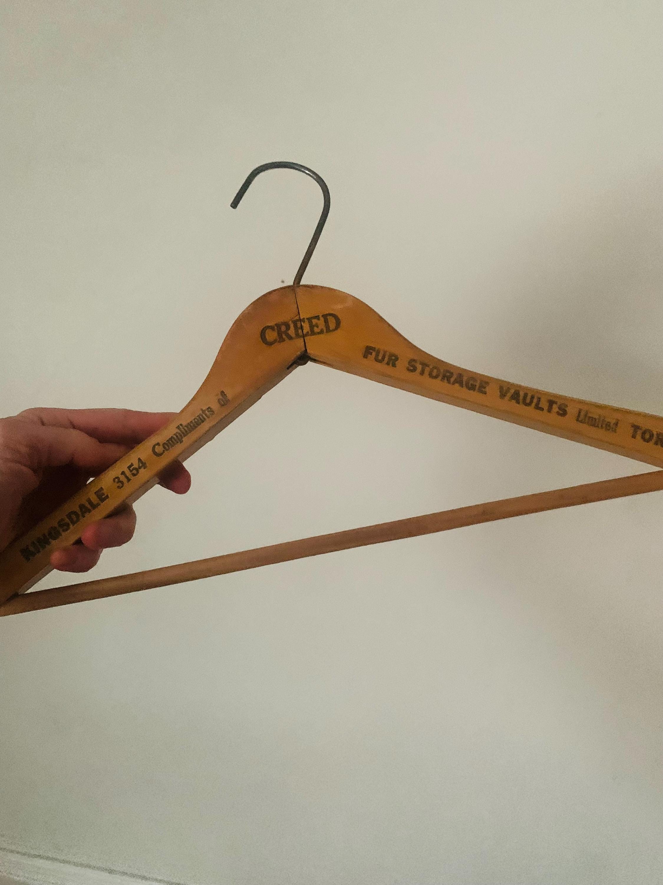 Set of 6 Vintage Hard Wood Top Hangers With Store Names - Etsy Canada