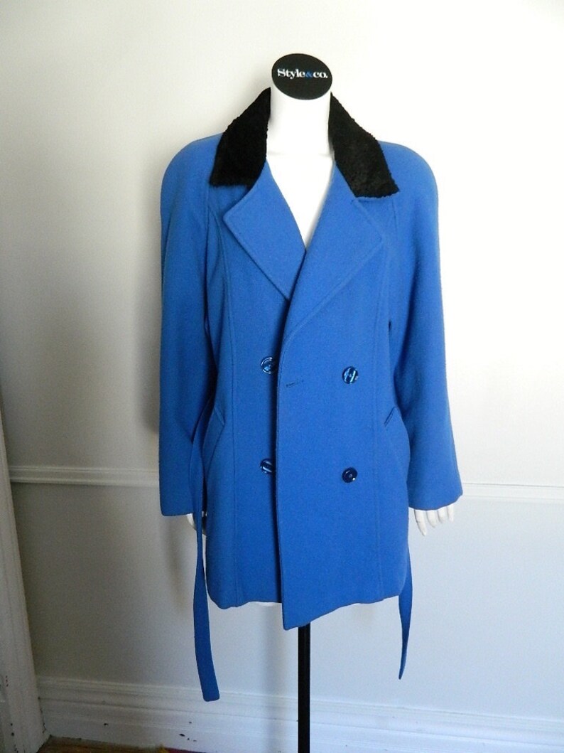 Retro Periwinkle Pure Short Double Breasted Ladies Wool Belted Coat Size Medium