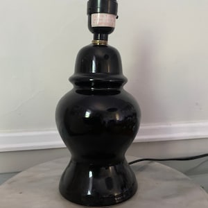Retro Small Black Ceramic Ginger Jar Table Lamp No Shade