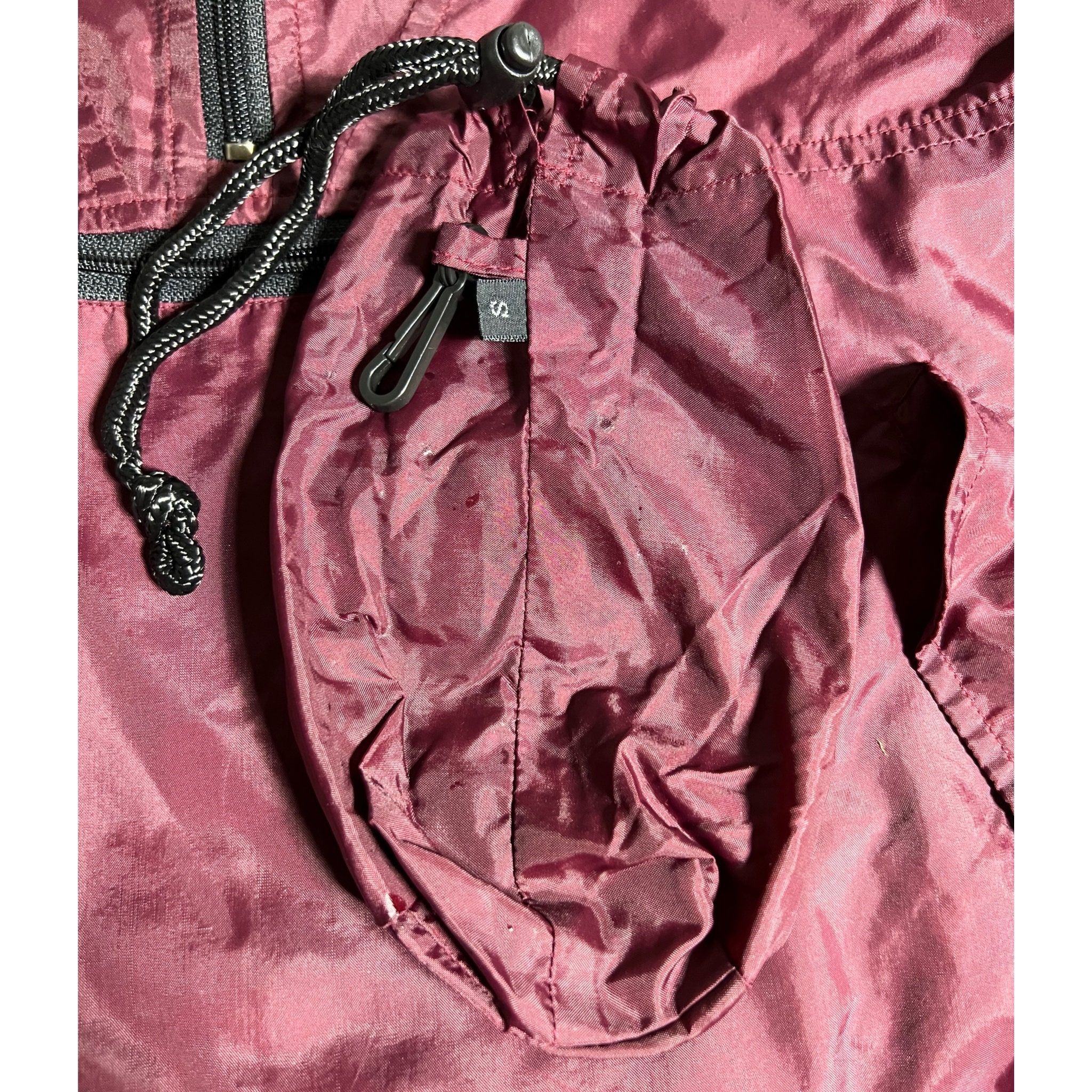 Vintage GAP Maroon Burgundy Packable Anorak Pullover Windbreaker