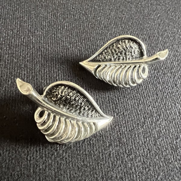 Vintage Signed Marboux Silver Tone Textured Leaf Clip on Earrings Marcel Boucher