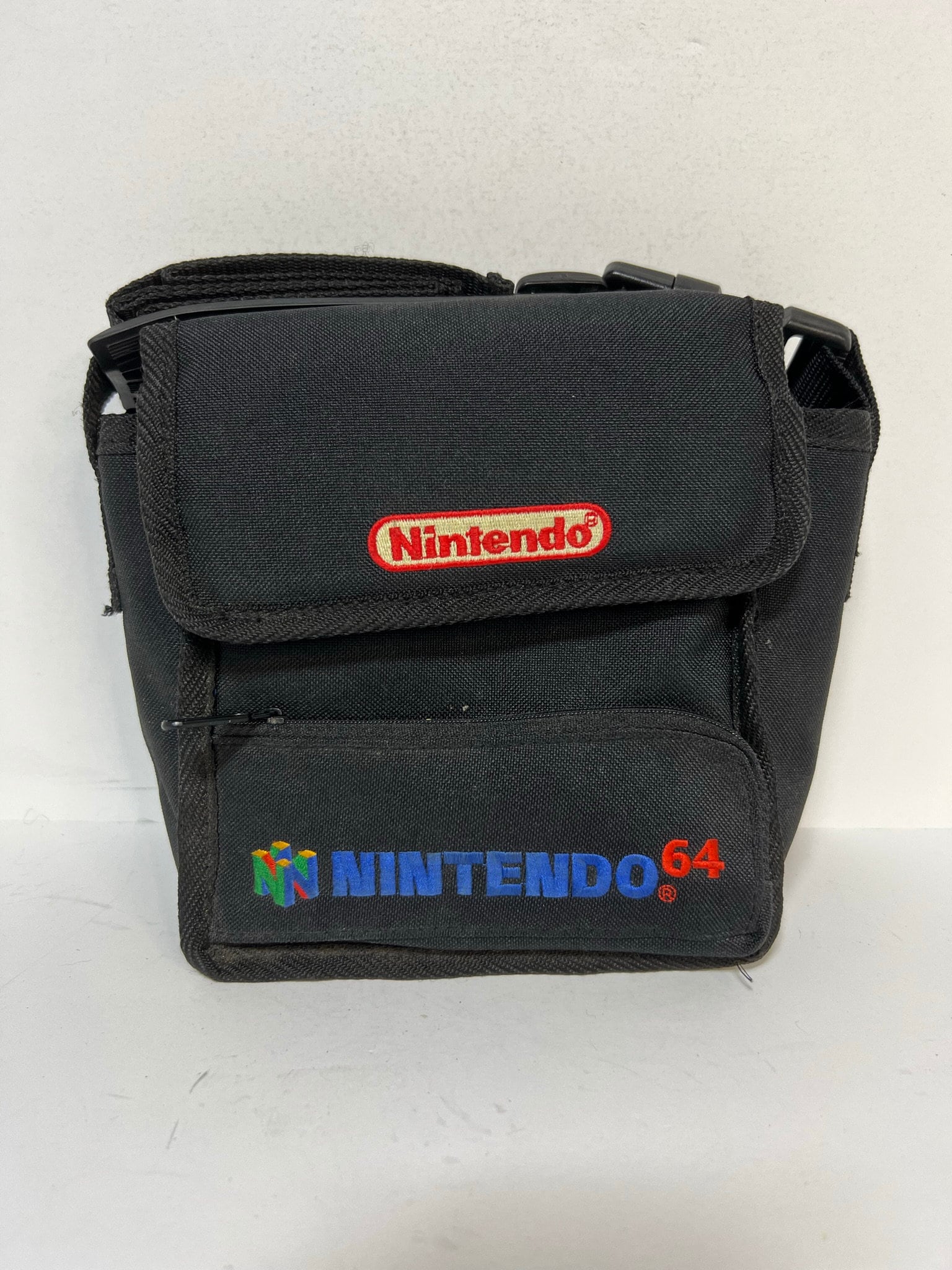Nintendo 64 best sale carry bag