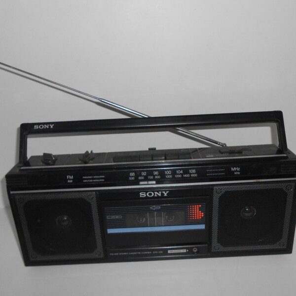 Vintage 80s Sony CFS 230 Portable Boombox (Only AUX in Works)