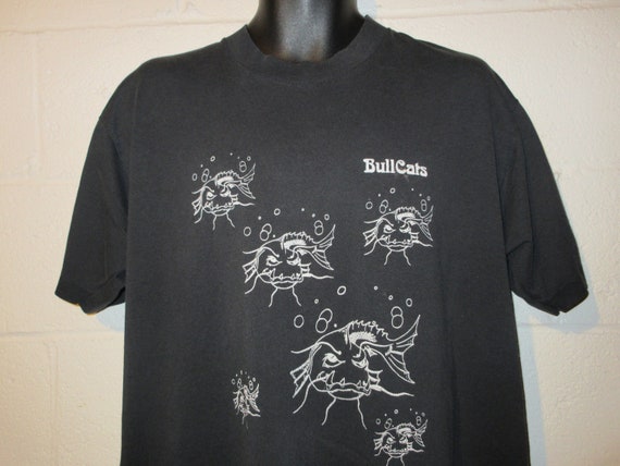 Vintage 90s Bullcats Bullhead Catfish Fishing T-shirt XL 