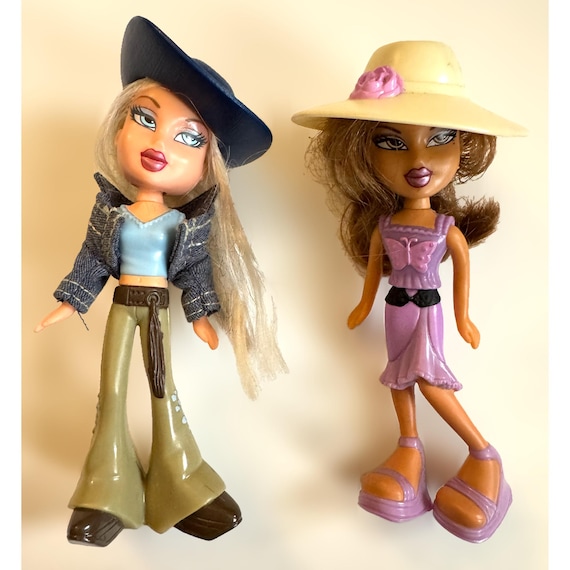 Vintage 2003 Mcdonald's Bratz Dolls Happy Meal Toys Cloe Yasmin