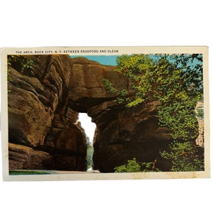 Cartão postal vintage The Arch Rock City NY Bradford Olean Tichnor Quality Views
