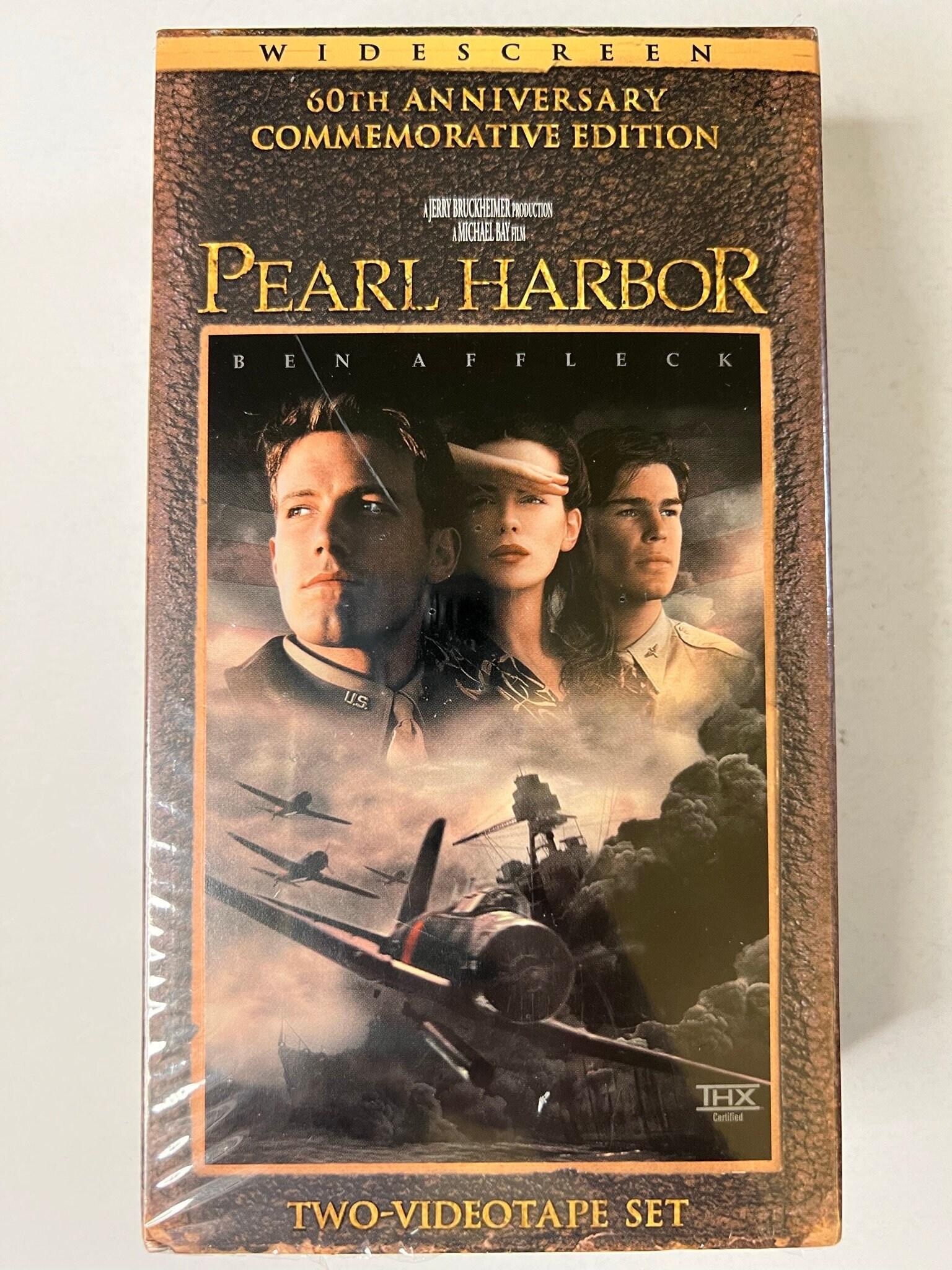 Media, Titanic And Pearl Harbor 2 Vhs Set