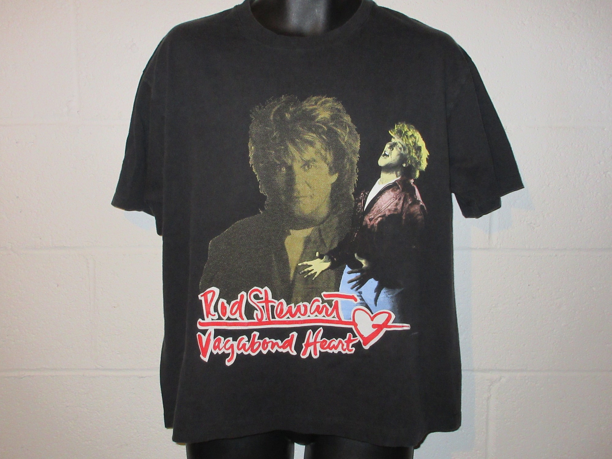 Vintage 90s Rod Stewart Vagabond Heart Tour T-Shirt