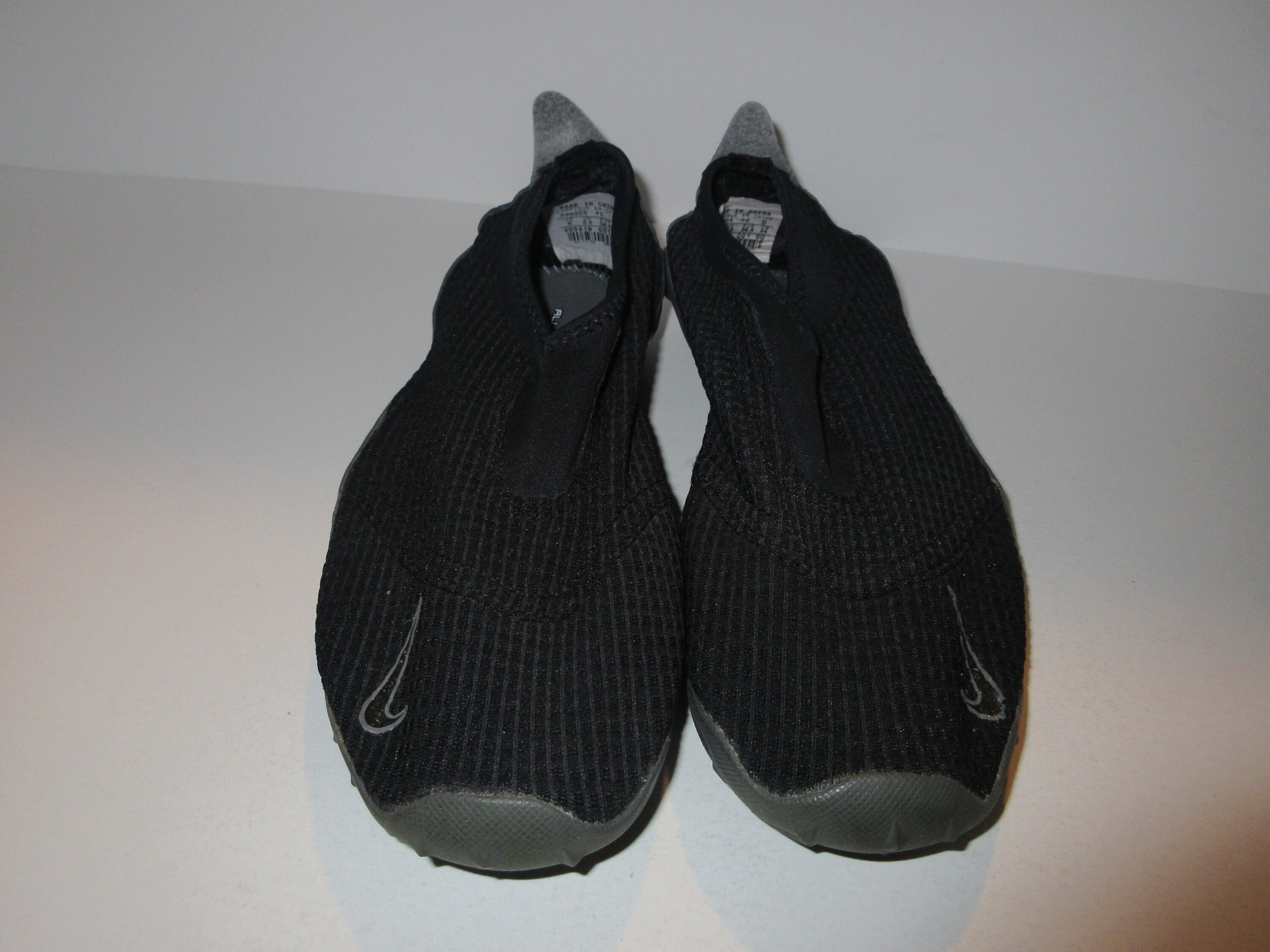 nike acg water shoes