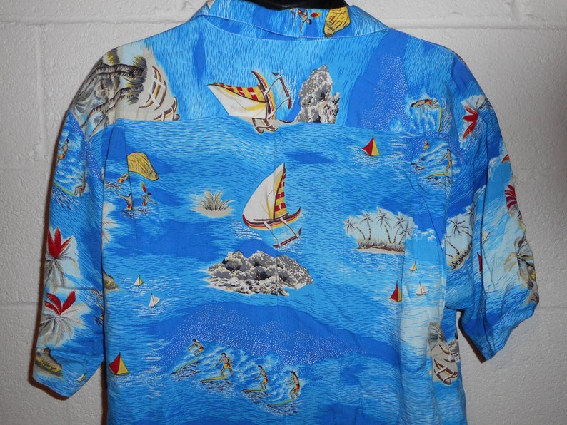 Vintage Rayon Hawaiian Surf Short Sleeve Button Up Shirt Large