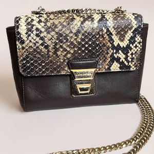 Bolso bandolera vintage de piel de serpiente y pitón marrón de Lancaster con correa de cadena