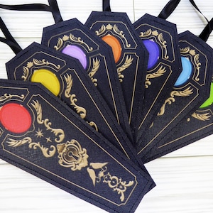 Twisted Luggage Tags