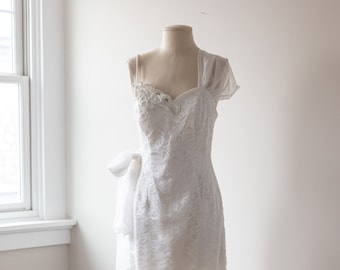 Size M, 1980s Beaded Lace Wedding Gown
