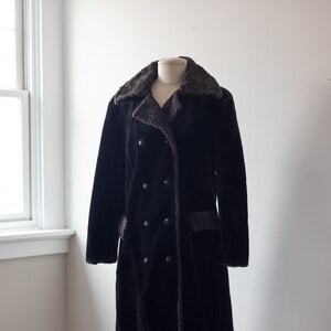 Size M/L, 1970s Witchy Black Velvety Faux Fur Knee Length Coat - Double Breasted - Mod - Hippie - Faux Lambs Fur