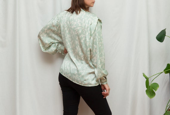 Size L, 1980s Silky Mint Sage Squiggle Blouse by … - image 5