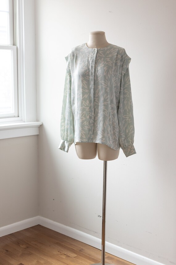 Size L, 1980s Silky Mint Sage Squiggle Blouse by … - image 1