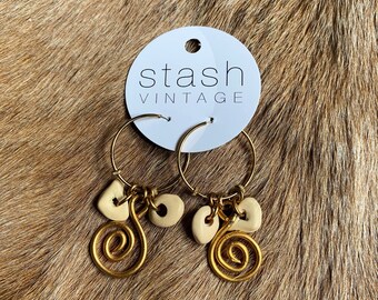 003 - 1980s Gold Toned Bohemian Spiral Hoop Earrings