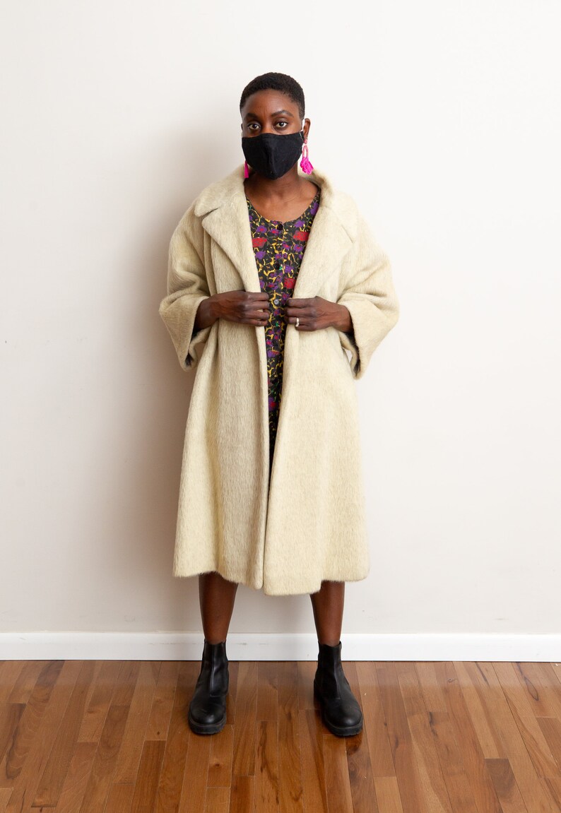 Size ML 1950s Cream Wool Swing Coat