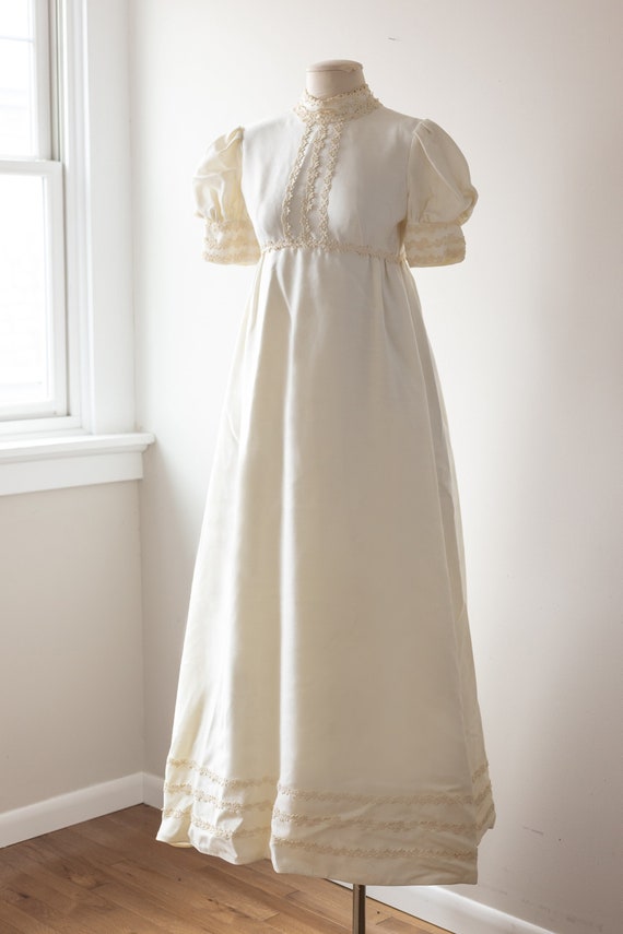 Size XS, 1970s Cream Victorian Inspired Eyelet La… - image 1