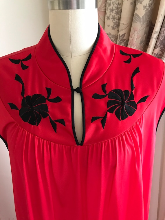 Vintage nightgown